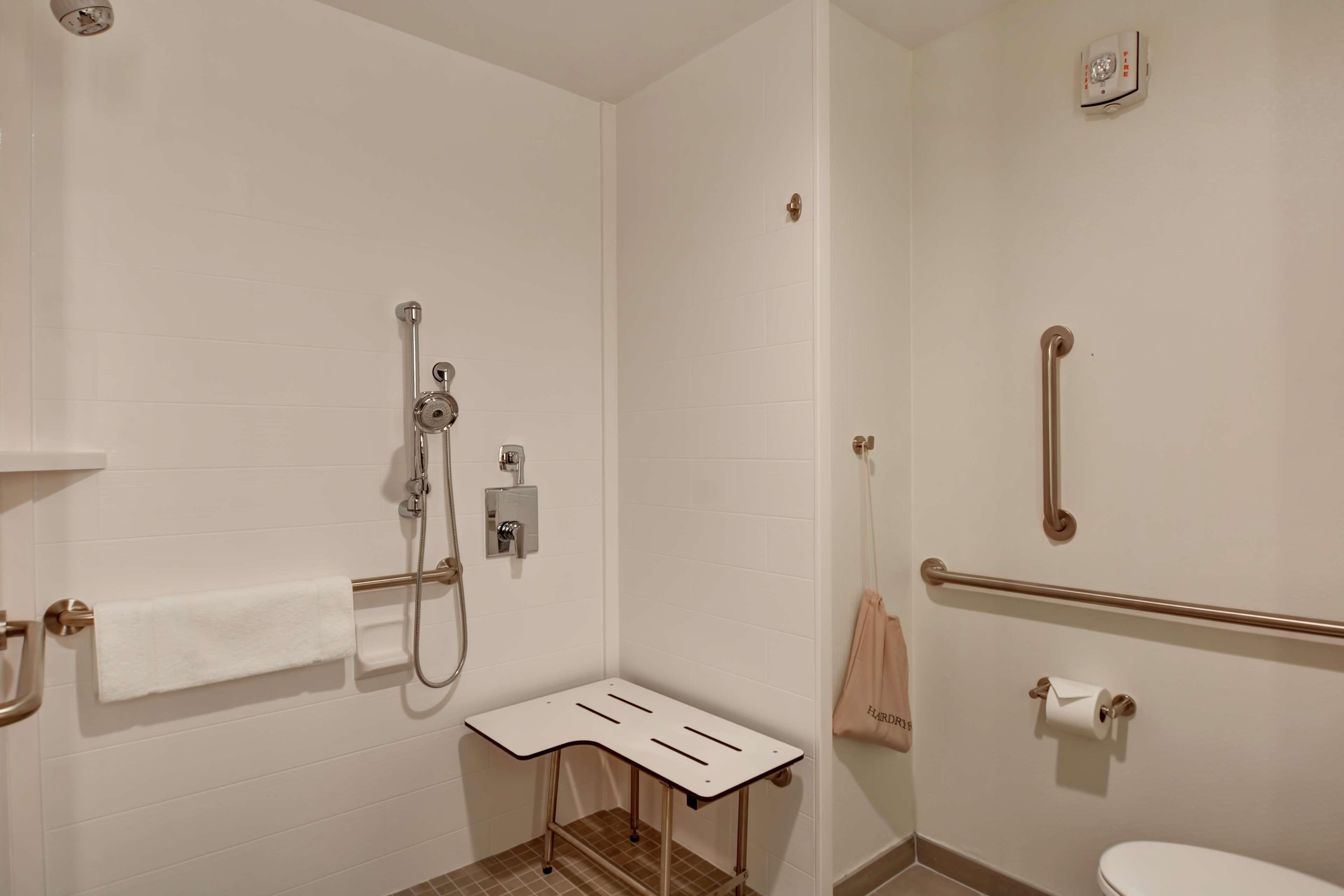 Hilton Garden Inn Билокси Экстерьер фото