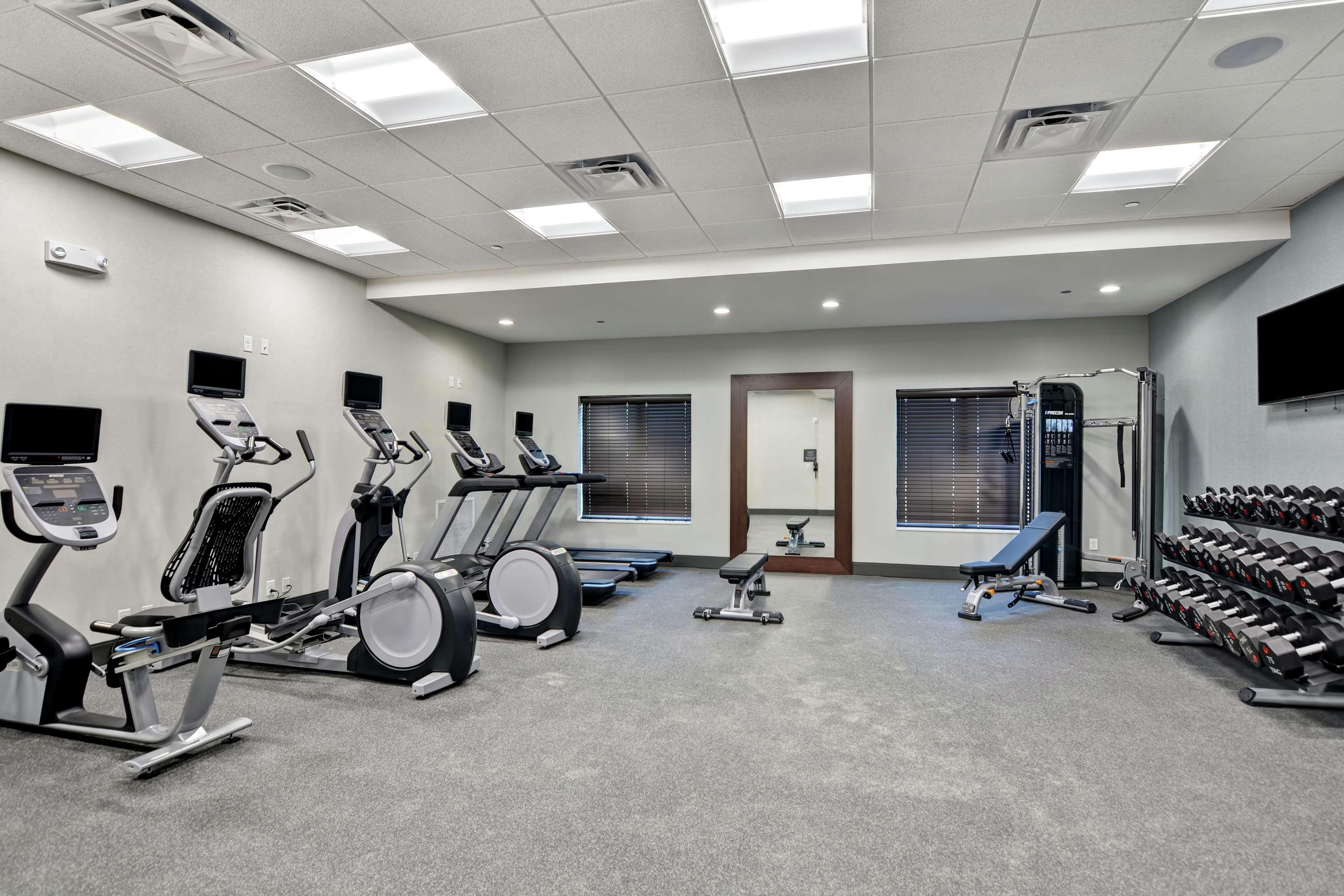 Hilton Garden Inn Билокси Экстерьер фото